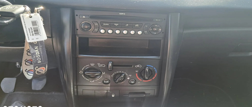 Peugeot 207 cena 12700 przebieg: 182667, rok produkcji 2009 z Miechów małe 137